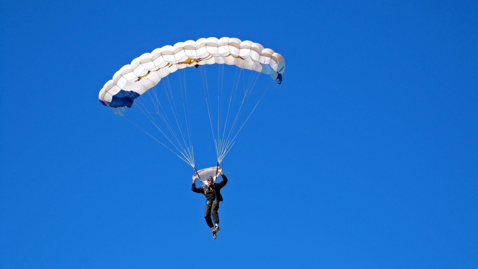 中国米兰体育-运动员健康成为焦点,体能训练新趋势引关注,运动员体能训练有哪些项目